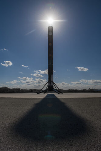 Falcon 9 ukázal, že možnost záchrany raketového stupně je možná. V budoucnu bude raket z podobnou architekturou přibývat. Foto: SpaceX